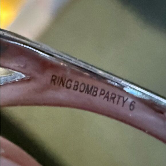 Ring Bomb Party Blue Teardrop CZ Ring Size 6 Glam Statement Sparkle - Picture 5 of 17